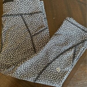Lulu capris